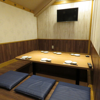 テレビ付の個室なのでご家族様やお子様連れ大歓迎♪
ご友人同士にも◎