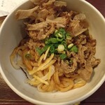 Nidaime Jimpachi - 東京伊勢うどん 肉のせ