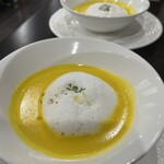 メゾンドブラン - かぼちゃのスープカプチーノ仕立て