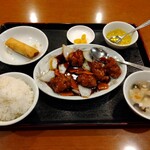 蓮香園 - 鶏肉黒酢炒め