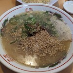 福芳亭 - 豚骨ラーメン