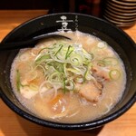 とんこつらぁ麺 嘉晴 - 