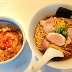 淡麗拉麺 己巳 野毛本店 - 