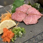 与志乃 - 和牛あぶり焼き