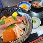 海鮮丼・定食 凪 - スペシャル丼