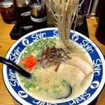 Hakata Ramen Shin Shin - 博多 shin-shinらーめん