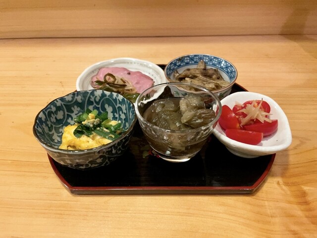 Innocent Table photo 2