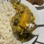 インダスレイ - 夏野菜カレー