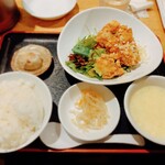 Ebisu Gyouza Taihouki Gotanda - 唐揚げ定食油淋鶏ソース