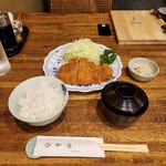 とんかつ ゆたか - ロースカツ定食￥2,500