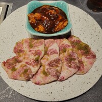 #ヒロキヤ六本木 - 骨付きテールと濃厚ギアラ味噌