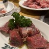 羊肉炭火焼 肉汁屋
