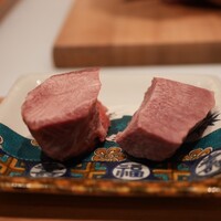 肉割烹 岡田前 - 