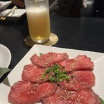 老舗精肉店直送 千種焼肉 飛騨牛の奴隷 千種店 - 
