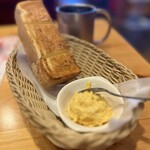 コメダ珈琲店 - トーストとたまごペースト