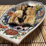 御料理 寺沢 - 鰻の白焼 実山椒添え