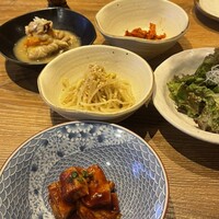 炭火焼肉ホルモン うしごろ 中目黒店 - 