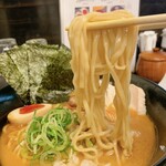 神楽 海老で鯛を釣る麺堂 - 