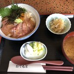 Shokujidokoro Nagoya - 鯛のゴマ付け丼