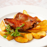 Duck thigh confit with pommes frites