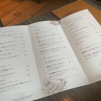 grigio la tavola - 