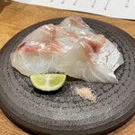 酒場 シナトラ - 真鯛の昆布〆