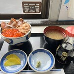 ウトロ漁協婦人部食堂 - 