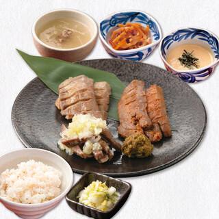 Aobae N - 牛たん食べ比べランチ