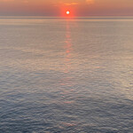 食べるお宿 浜の湯 - 朝日がのぼります　EL Camino del sol. お部屋からの景色　大切な人と大切な時間を過ごすのにふさわしい場所。また、この朝日を見られますように。