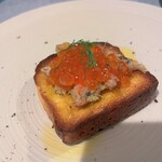 Neo N - ズワイ蟹とイクラのトースト 発酵バターのブリオッシュ