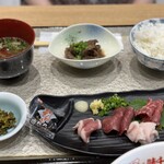 馬肉料理 菅乃屋 空港店 - 