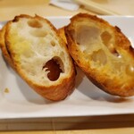 カジュアルフレンチBar 7FUKU - バゲットもね。