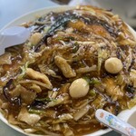 龍鳳 - 五目あんかけ焼きそば(醤油) ハーフ900円