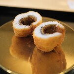 にくの匠 三芳 - ハモを軽く揚げて。