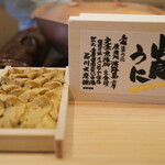 にくの匠 三芳 - 最近評判の品川水産、由良の赤うに。