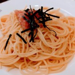 ITALIAN TOMATO Cafe Jr. - 令和5年8月 ランチタイム
      本日のパスタセット 780円
      たらこの和風パスタ、野菜サラダ、ピーチティー