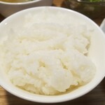 キッチン ブルー グローブ - ご飯大盛りのアップ