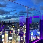 CE LA VI RESTAURANT & SKY BAR - 