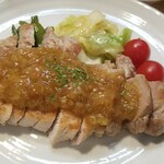 キッチン ブルー グローブ - 反対側から、そーすもたっぷりです！