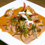 Stir-fried fried fish with red curry: Chu Chi Pla
