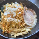 Menya Kisui - ネギ味噌(手揉み平打ち麺) 大盛