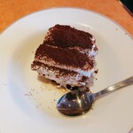 Saizeriya Fukui Ekimae Ten - 提拉米苏