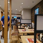 Matsuya - 広めの店内