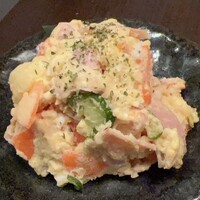 魚屋あらまさ 川崎店 - ハムがたっぷりの男のポテトサラダ