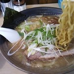 中山商店 - しょうゆ。700円。