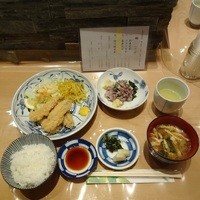 新宿割烹 中嶋 - 刺身定食800円+フライ単品600円