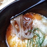 麓屋 京王プラザホテル - 卵を崩してトロロと～