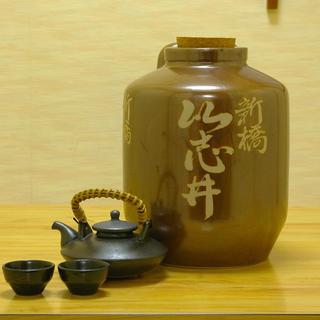 Shochu pre-wari with black chiyoka