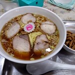 赤坂味一 - チャーシュー麺＋メンマ別皿