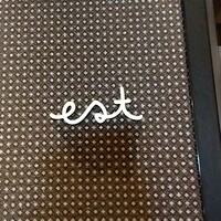 est - 